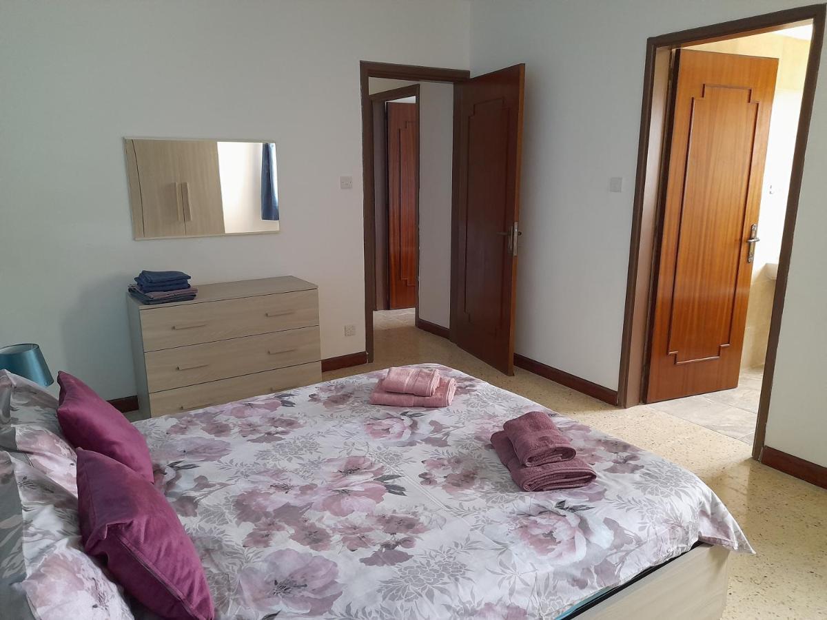 Sunshine Holiday Apartment 4 Next To The Sea เซนต์พอลส์เบย์ ภายนอก รูปภาพ